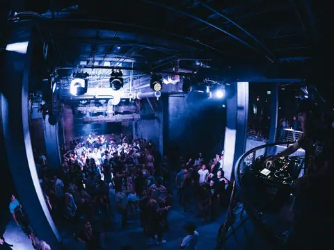 Packed dance floor with hands in the air under the lights at The Catwalk Club, Downtown LA (Sun 05 September)