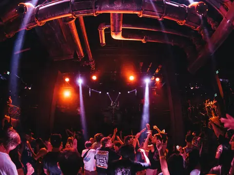 Packed dance floor with hands in the air under the lights at The Catwalk Club, Downtown LA (Sun 05 September)